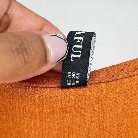 Zaful Women’s Orange Square Neckline Tie-Front Long Sleeve Cropped Top Medium - Picture 6 of 11